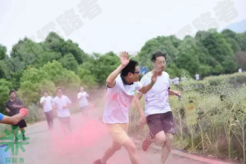 成都探路者拓展培訓公司