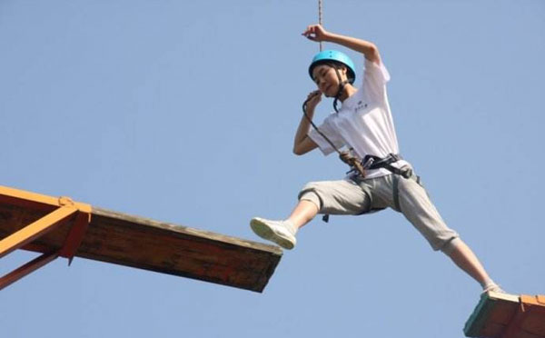 拓展項(xiàng)目高空斷橋