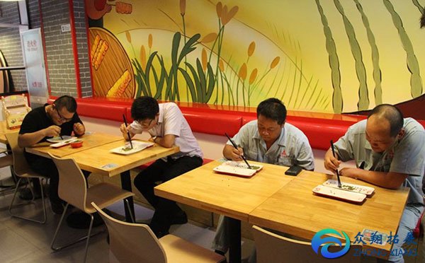 團建小游戲啊聲夾綠豆