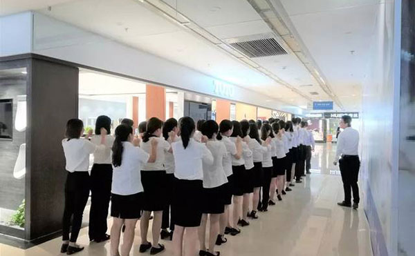 簡單好玩的晨會游戲  適合團隊的搞笑游戲