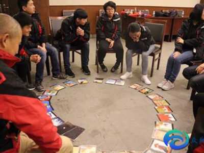 單位組織拓展訓(xùn)練心得體會