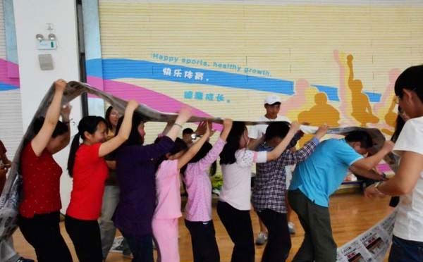 適合團隊建設拓展的簡單游戲大全（20個）