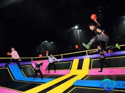 蹦床公園團(tuán)建游戲破冰