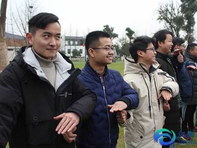 公司集體拓展活動(dòng)小游戲大全「20個(gè)」