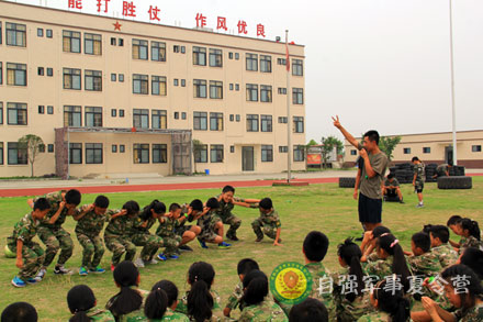 素質(zhì)拓展團(tuán)隊(duì)小游戲