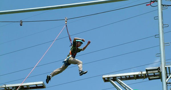 團隊素質(zhì)拓展訓(xùn)練心得體會